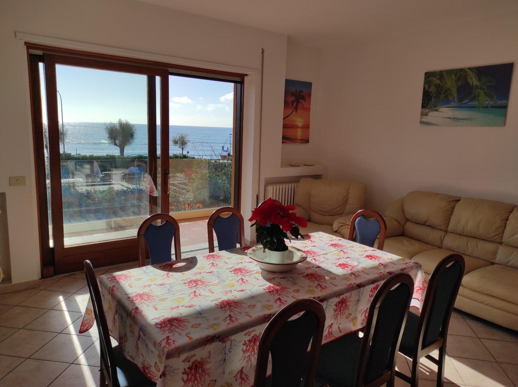 Stella Di Mare Villa Terracina Bagian luar foto