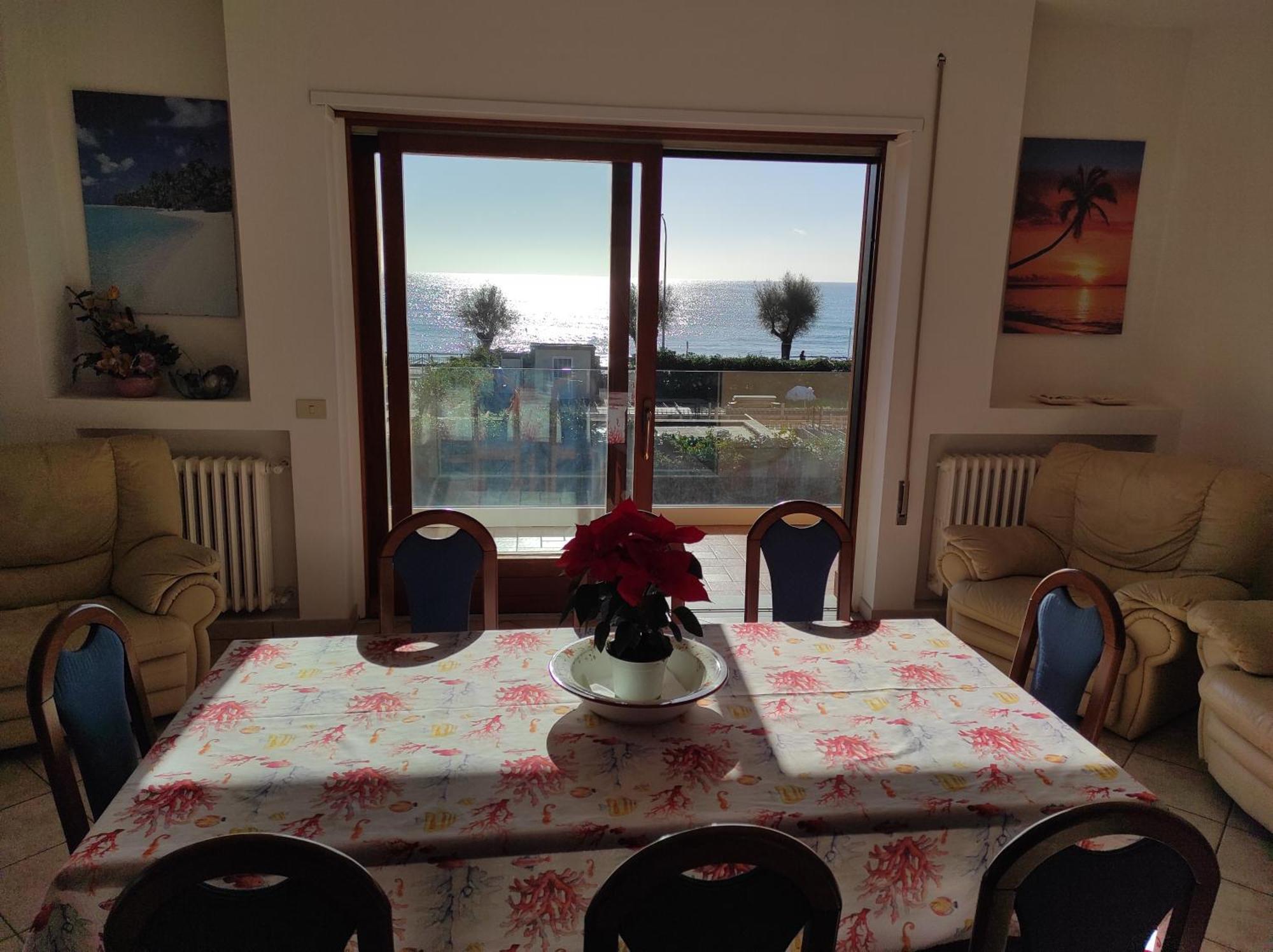 Stella Di Mare Villa Terracina Bagian luar foto