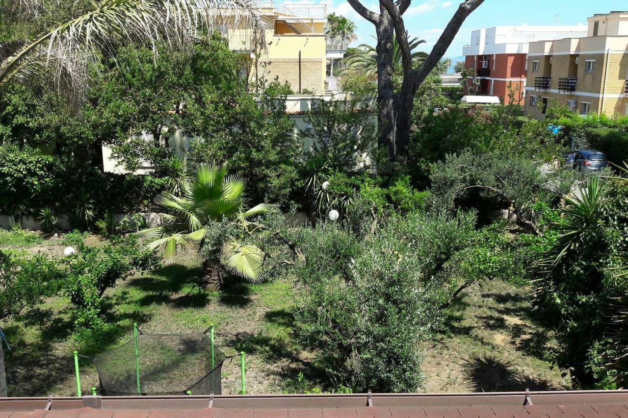 Stella Di Mare Villa Terracina Bagian luar foto